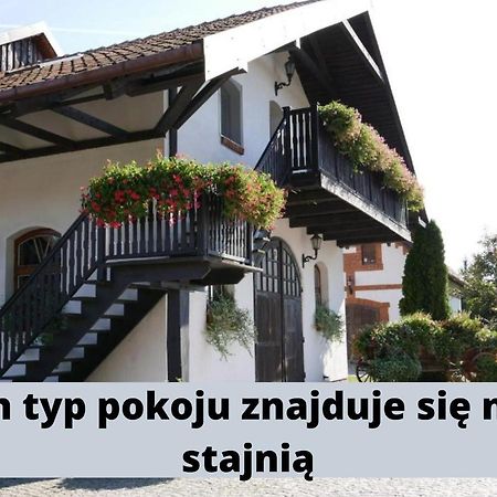 Dworek Romanowski Sulowo  Ngoại thất bức ảnh